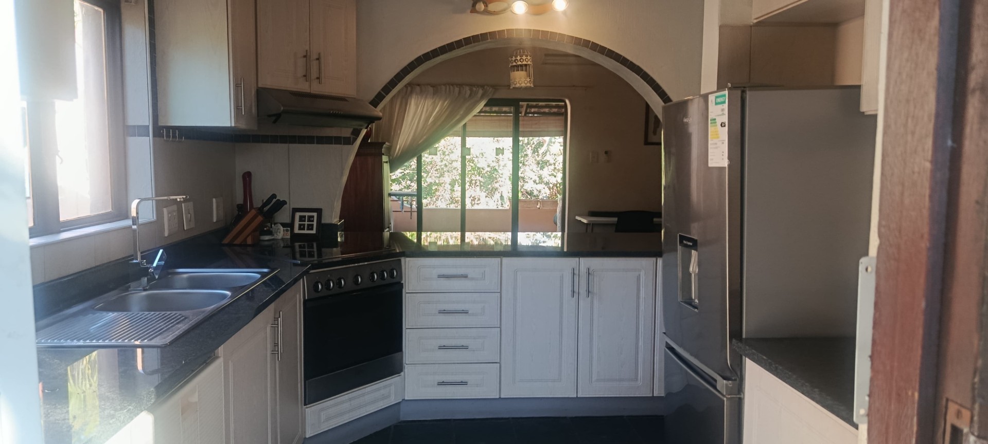 Apartment for sale in Glenmore, Port Edward, KwaZulu Natal, 85 m²
