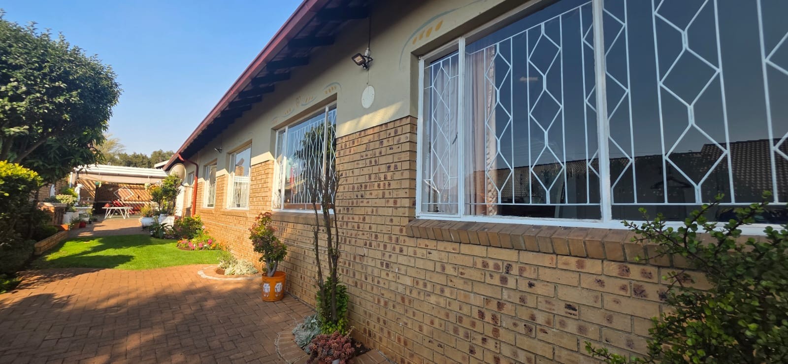 House for sale in Ben Fleur, Witbank, 816 m²