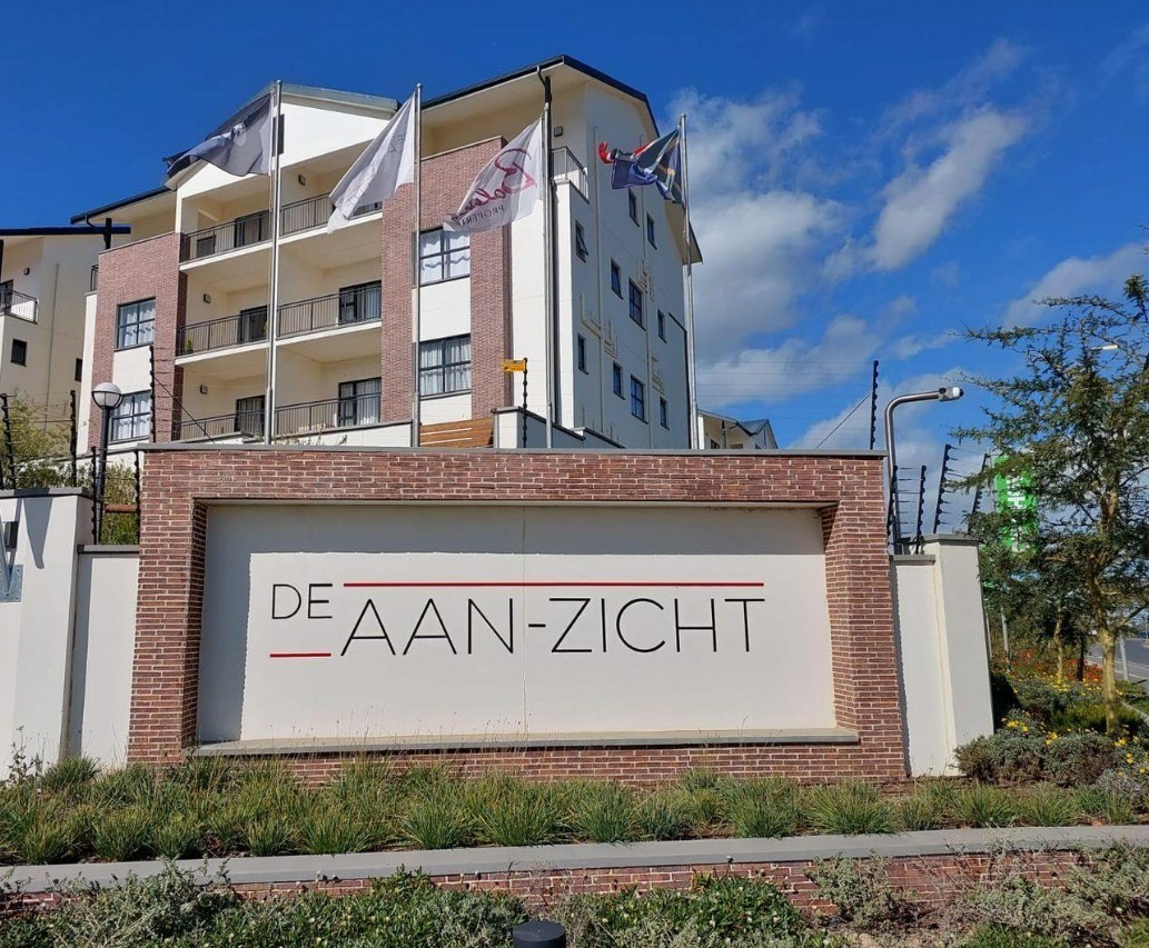 Modern Ground Floor Apartment with Private Garden in De Aan-Zicht
