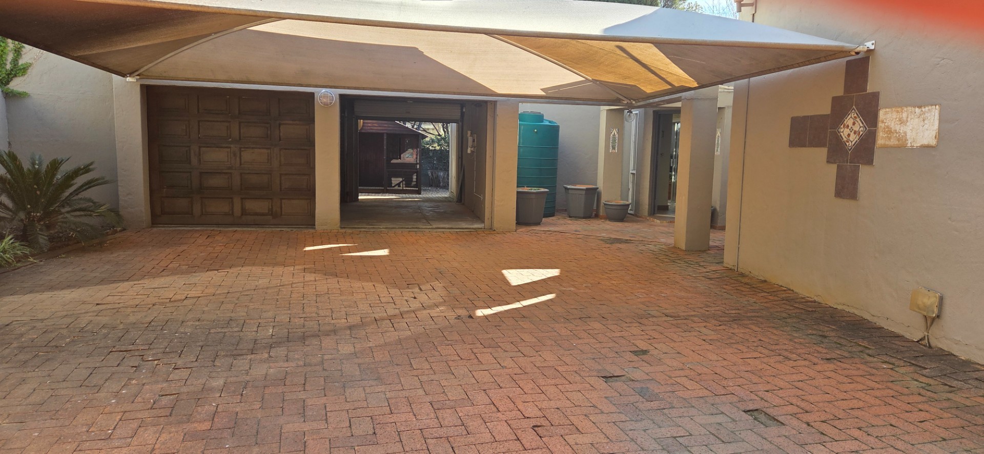 Stunning Semi Furnished House to Rent in Suidrand