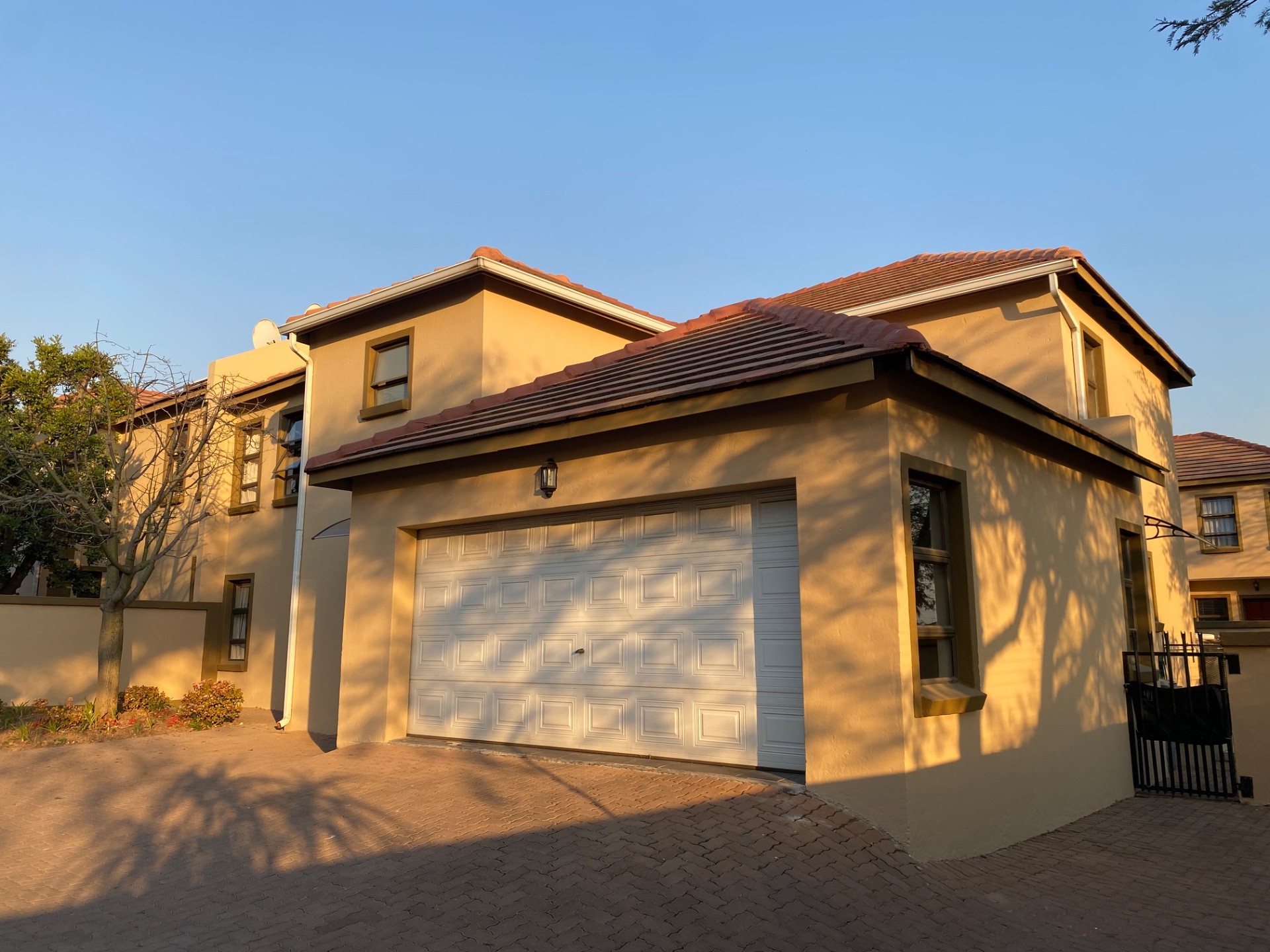 House for sale in Kosmosdal, Centurion, 266 m²
