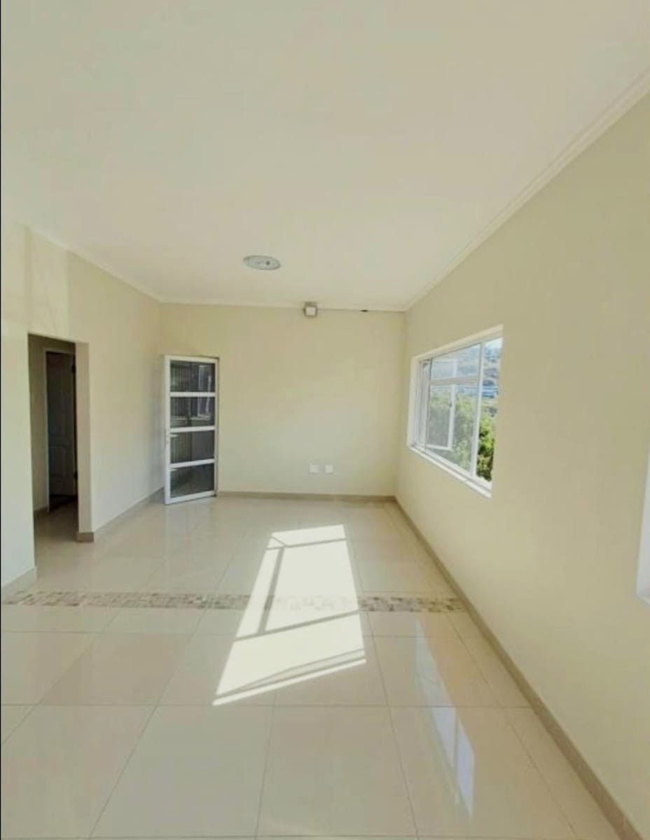 Apartment To Rent in Avoca Hills, Durban, KwaZulu Natal