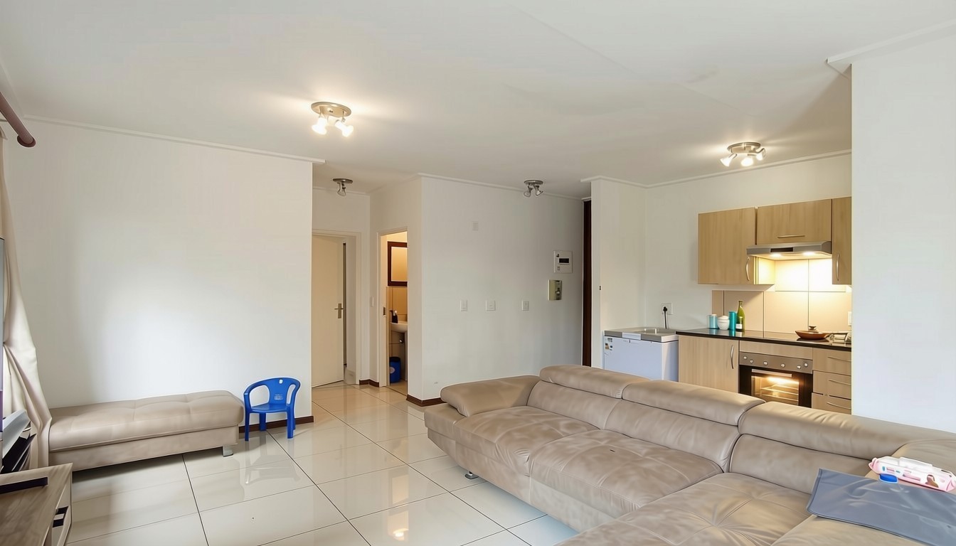 Apartment for sale in Jackal Creek Golf Estate, Randburg, 84 m²