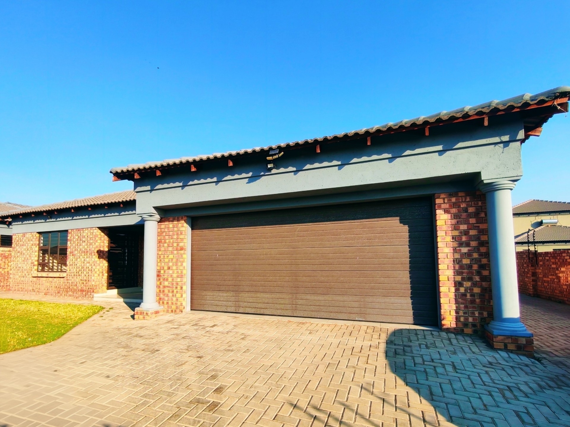 House for sale in Aerorand, Middelburg