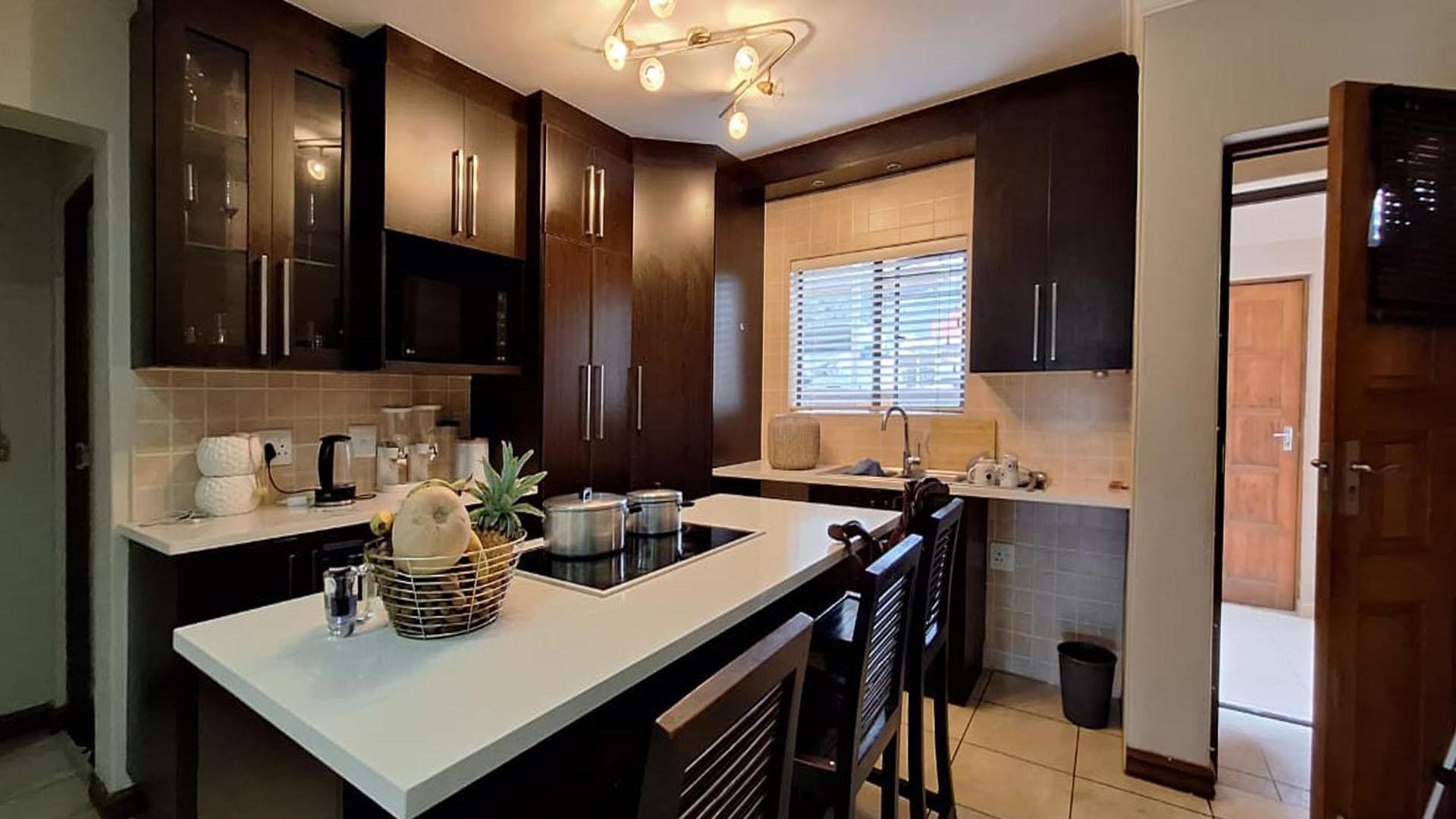 Modern Ground Floor Living in a Secure Estate 2