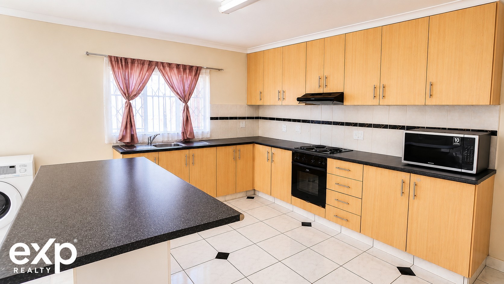 Townhouse for sale in Cleland, Pietermaritzburg, KwaZulu Natal, 102 m²