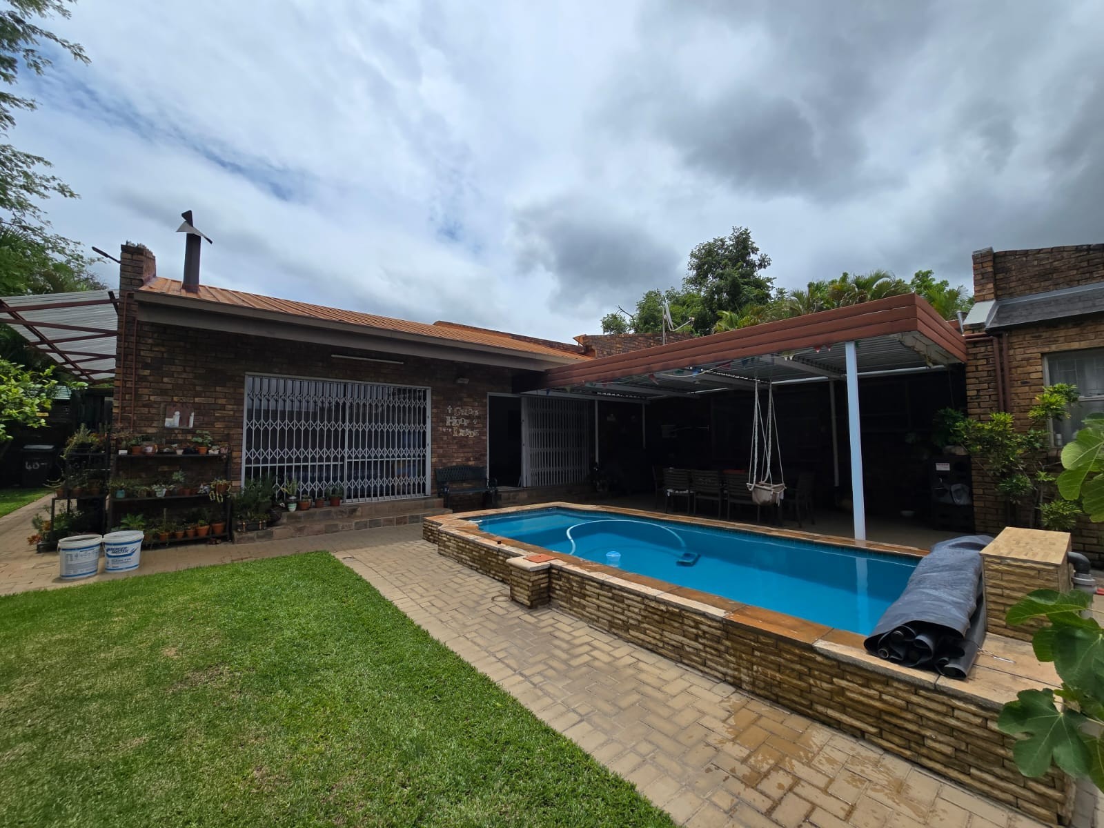 House For Sale in Pretoria North, Pretoria