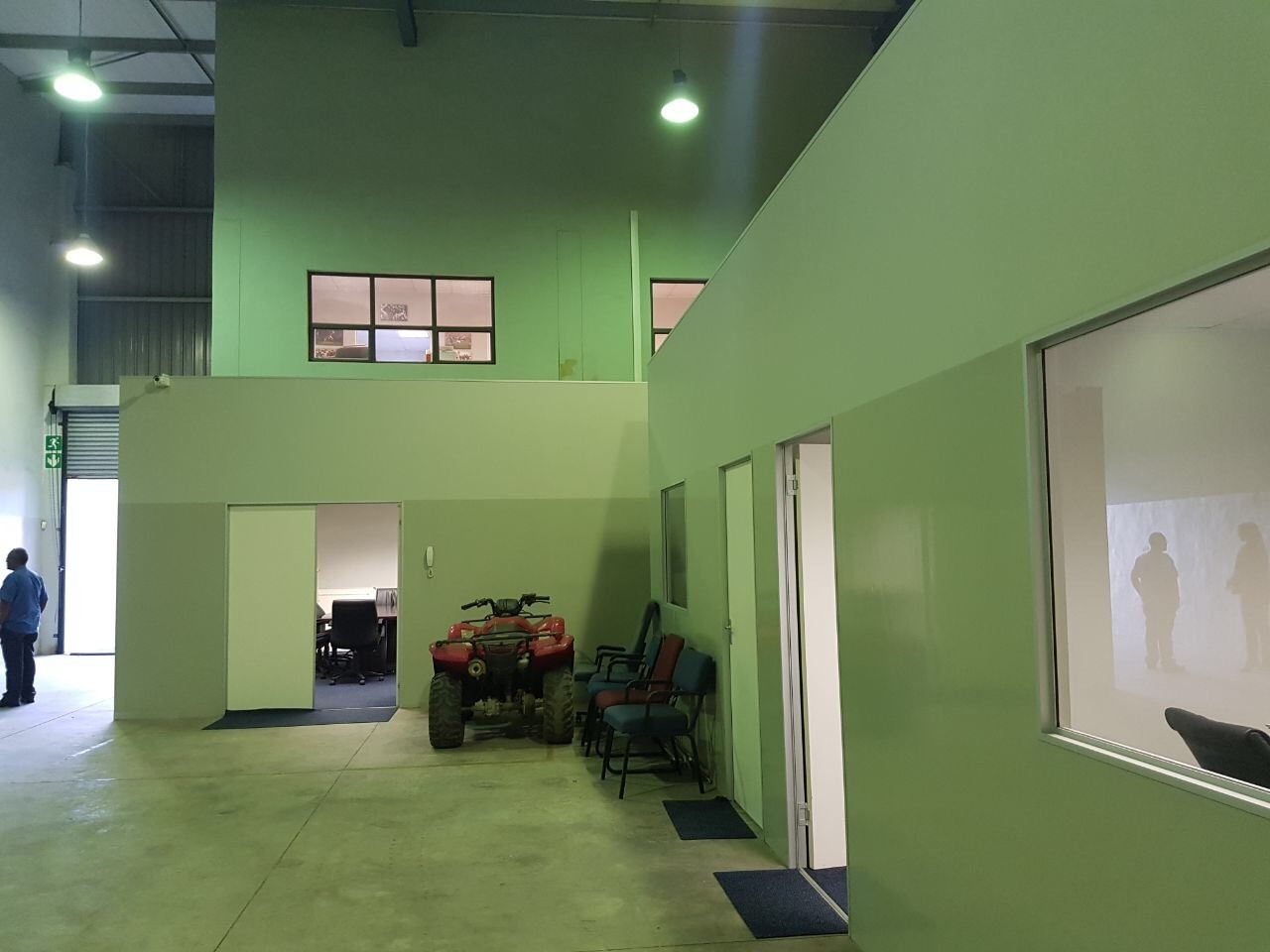 Warehouse for rent in Riverhorse Valley, Durban, KwaZulu Natal, 379 m²