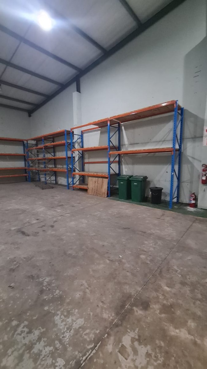 Warehouse for rent in Riverhorse Valley, Durban, KwaZulu Natal, 379 m²