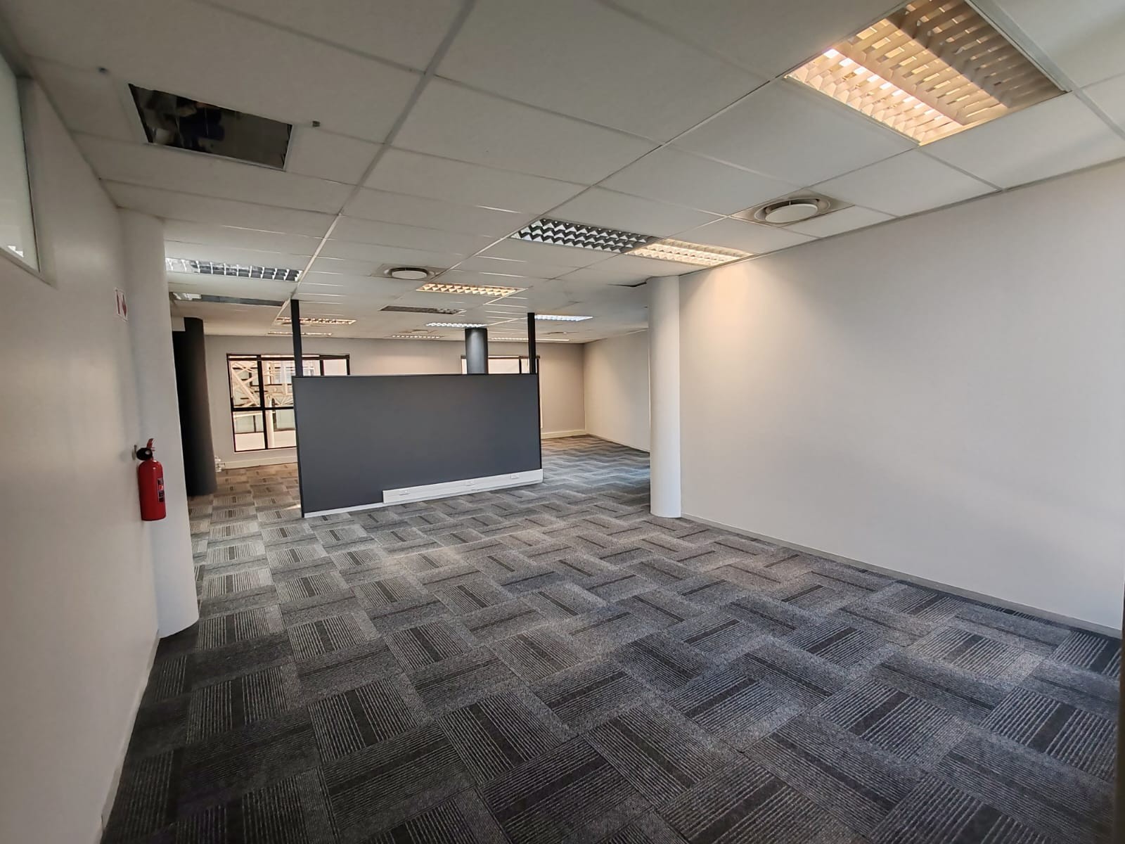 Office for rent in Umhlanga, KwaZulu Natal, 238 m²
