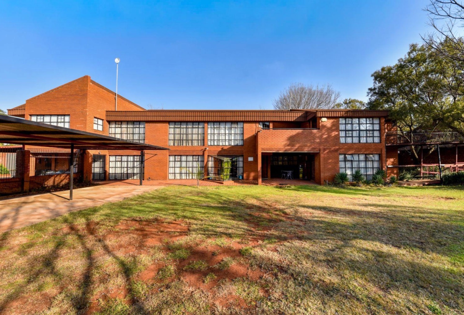 Landmark 4.3HA Institutional, Multi-Purpose Property