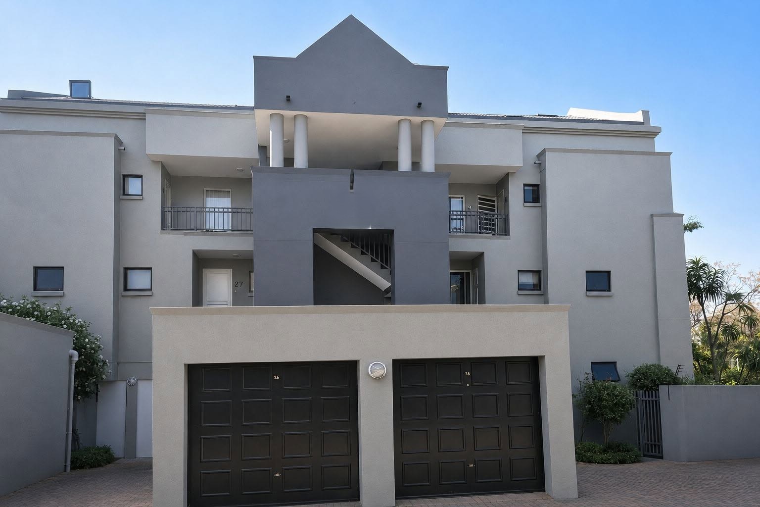 Apartment for sale in Strathavon, Sandton, 117 m²