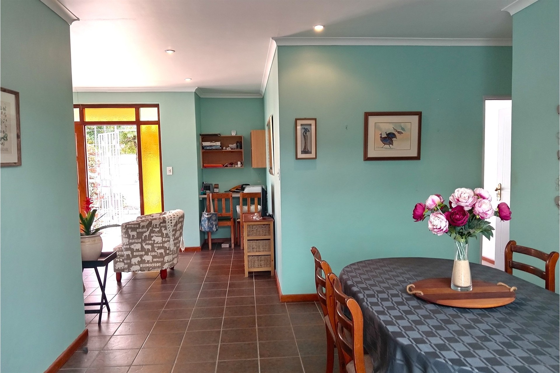 Peaceful Surroundings, Gorgeous Mountain Backdrop, Corner Stand, Coastal Residence