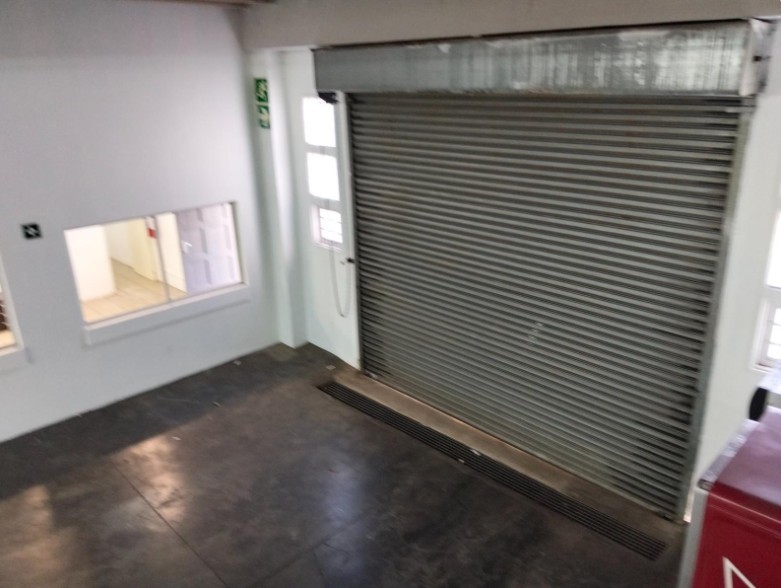 Warehouse for rent in Pinetown Central, Pinetown, KwaZulu Natal, 155 m²