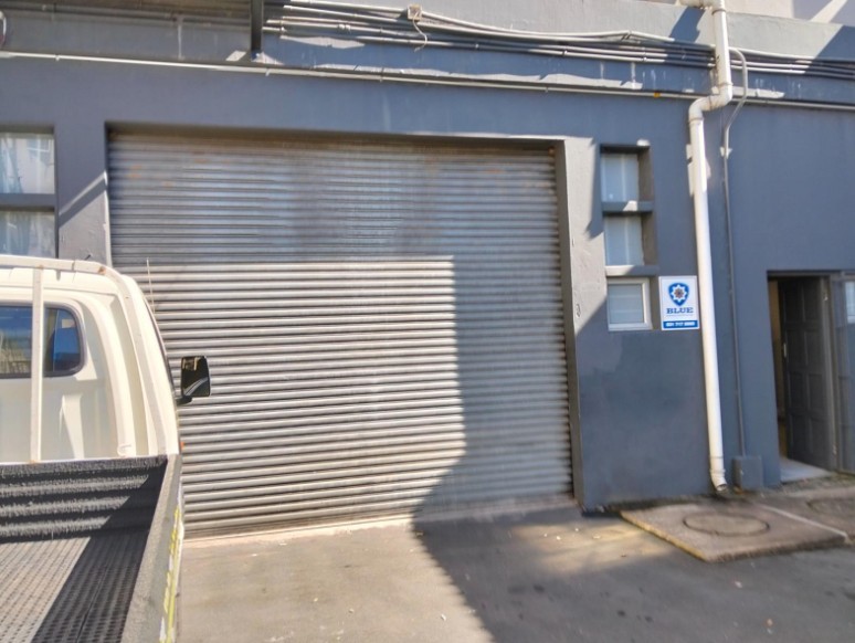 Warehouse for rent in Pinetown Central, Pinetown, KwaZulu Natal, 155 m²