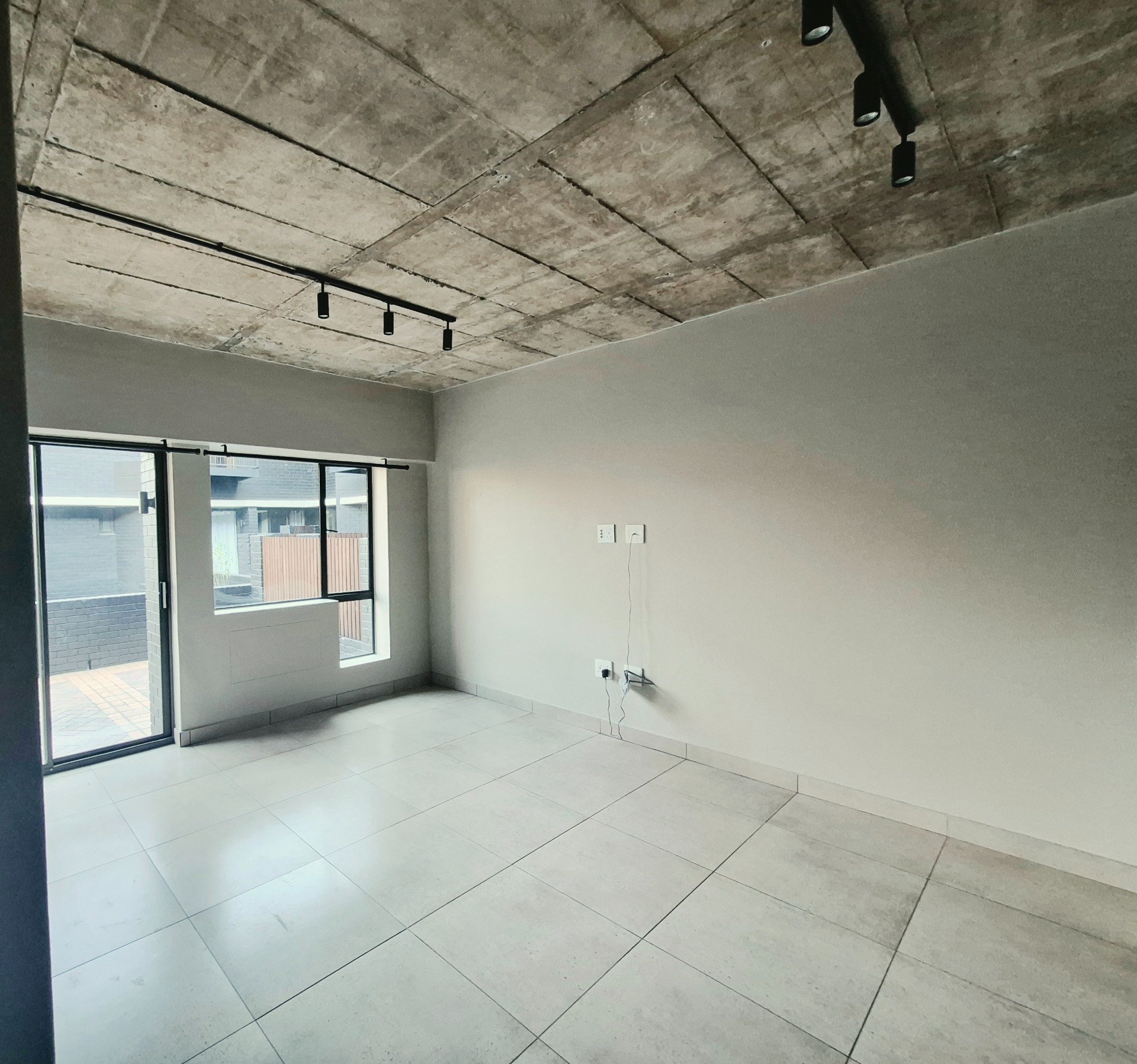 Apartment for rent in St Andrews, Bedfordview, 65 m²