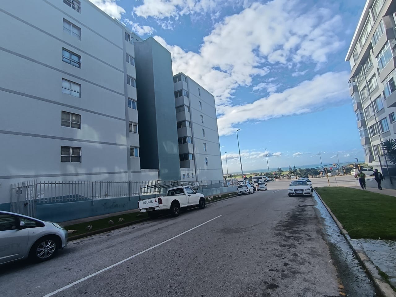Apartment for sale in Humewood, Port Elizabeth, 38 m²