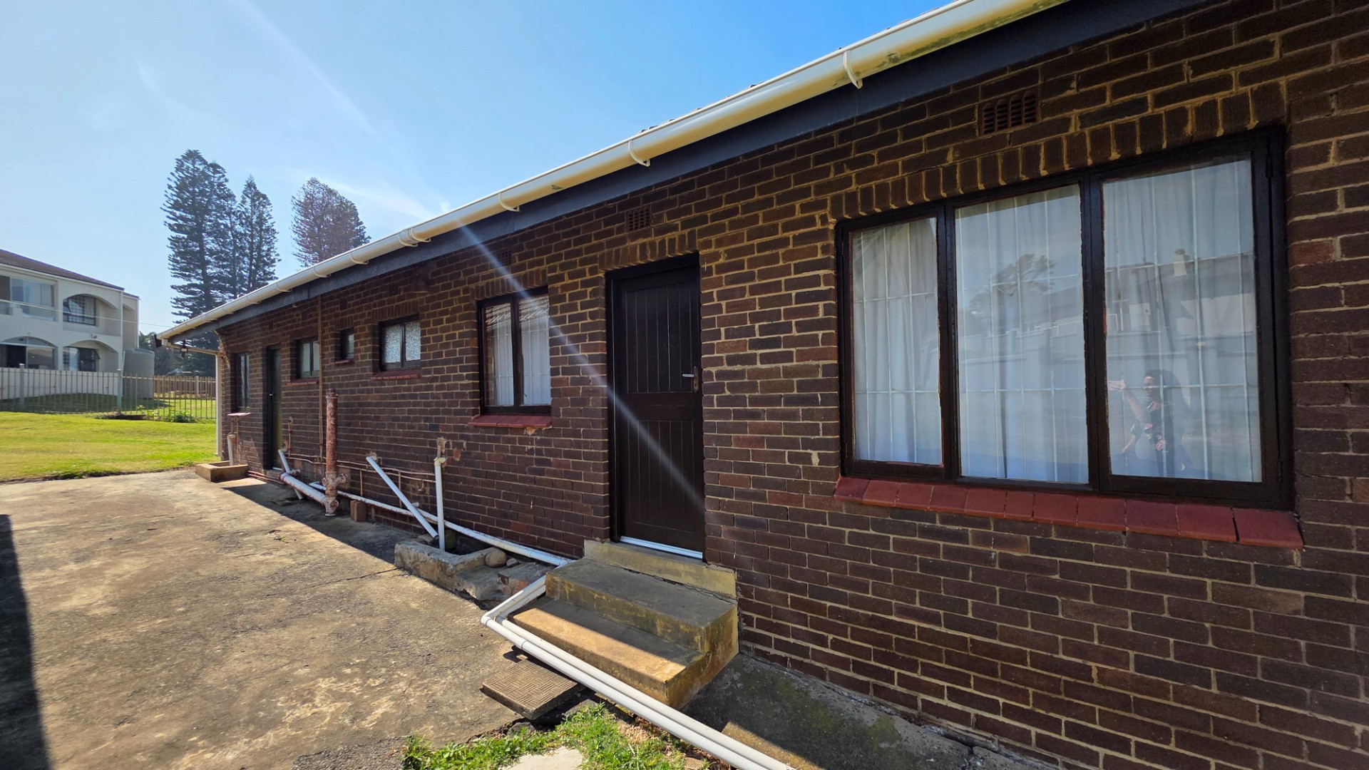 4 Bedroom Beachfront home Leisure Bay, Port Edward, KwaZulu Natal
