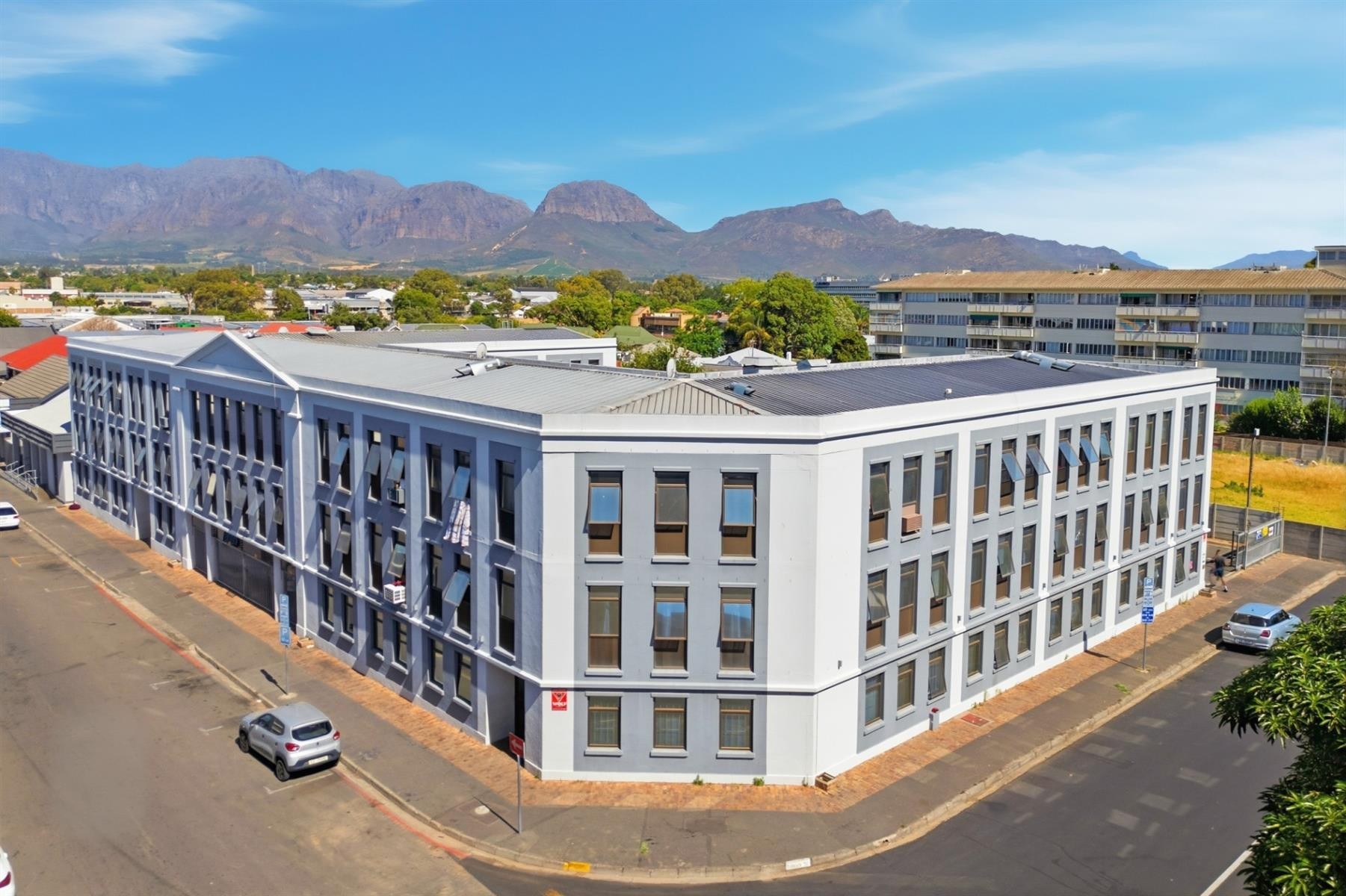 Apartment for sale in Esterville, Paarl, 44 m²