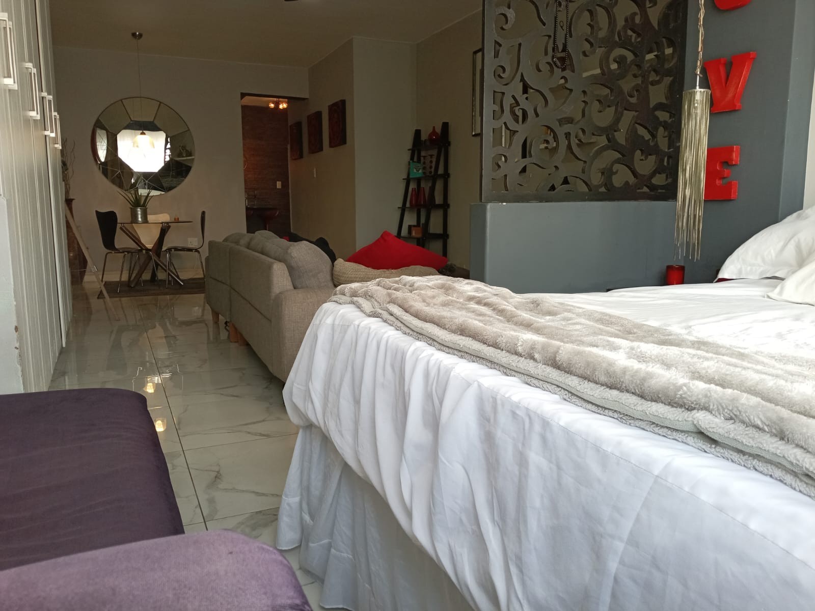 Studio Apartment for rent in North Beach, Durban, KwaZulu Natal