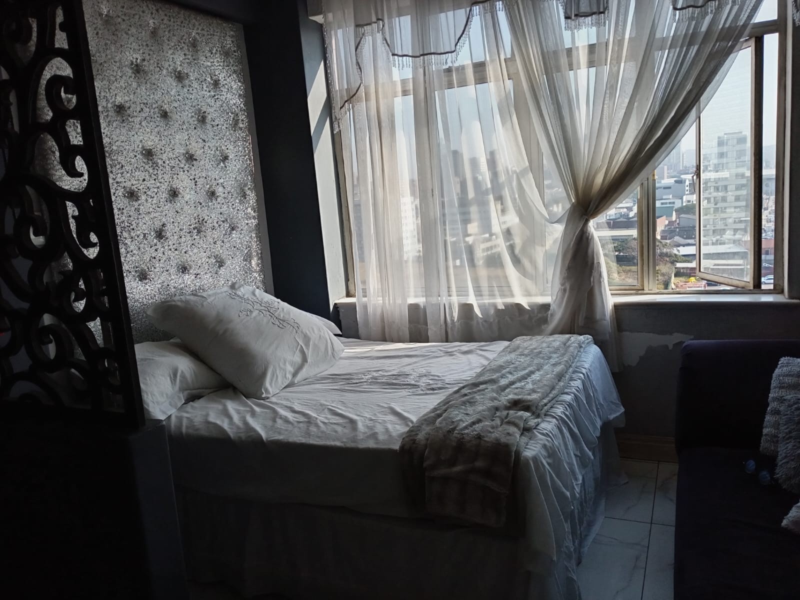 Studio Apartment for rent in North Beach, Durban, KwaZulu Natal