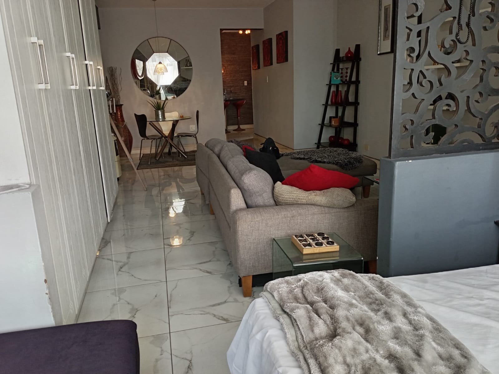 Studio Apartment for rent in North Beach, Durban, KwaZulu Natal