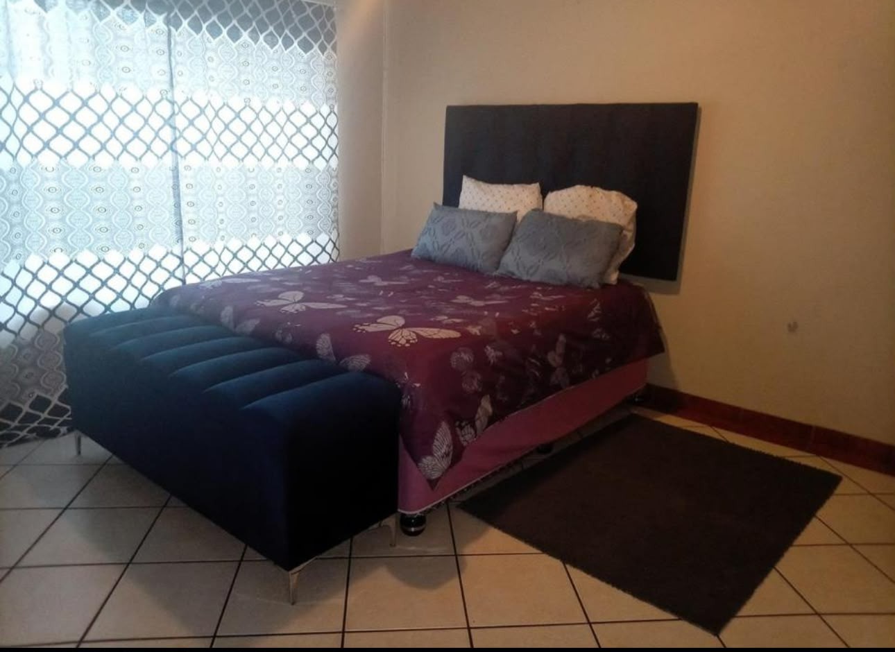 Apartment for rent in Bo-dorp, Rustenburg Central, Rustenburg, North West, 37 Charanet Place (0th floor), Charanet Place, 162 Joubert Street, Bo-dorp, Rustenburg Central, Rustenburg, North West