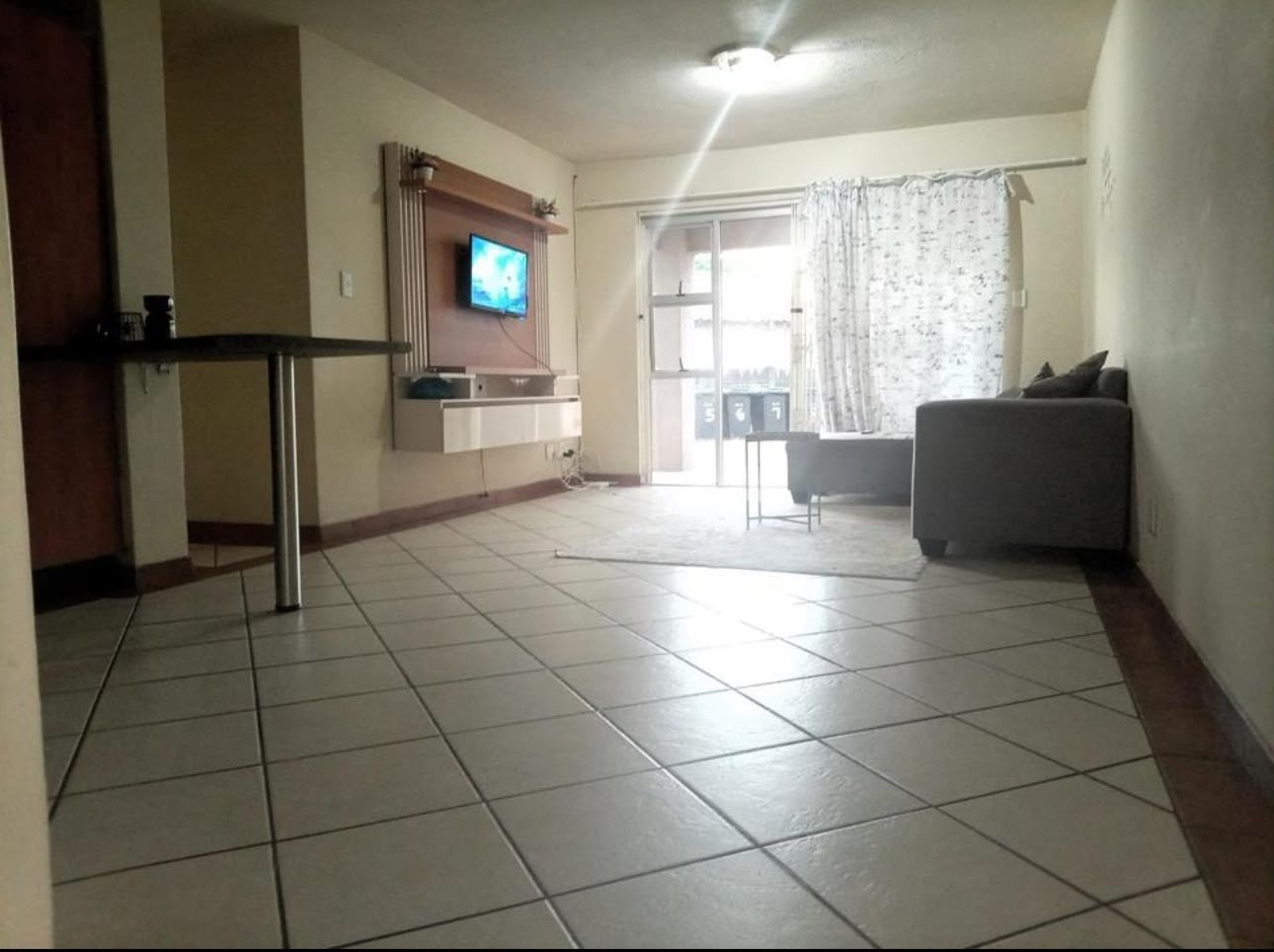 Apartment To Rent in Bo-dorp, Rustenburg Central, Rustenburg, North West 4