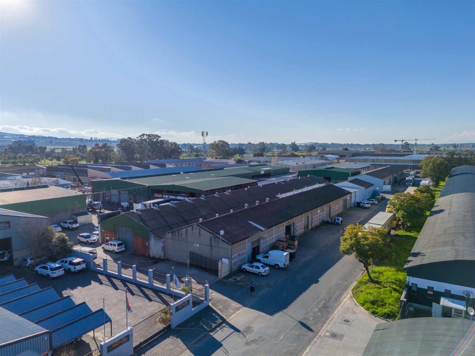 340m² Warehouse To Let in Dal Josafat, Paarl
