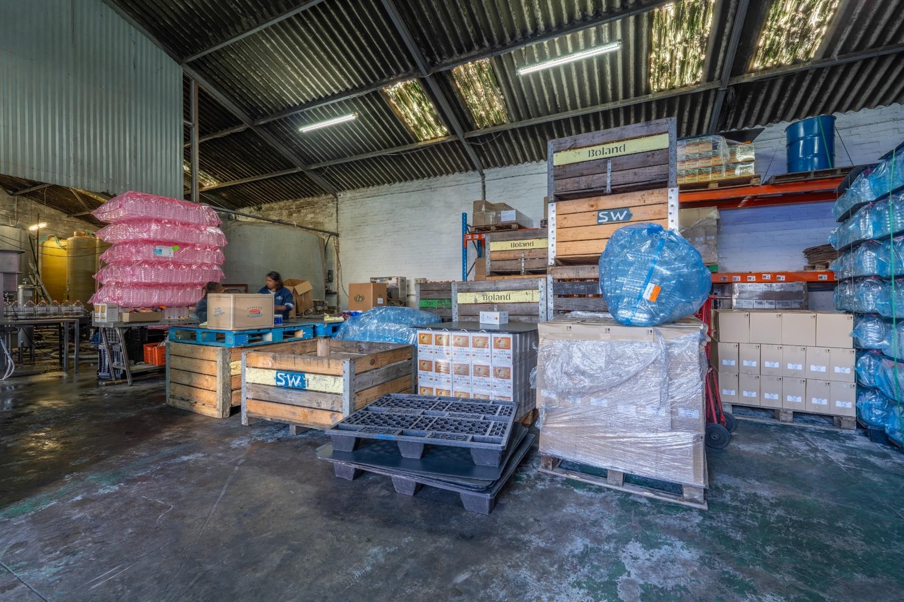 340m² Warehouse To Let in Dal Josafat, Paarl