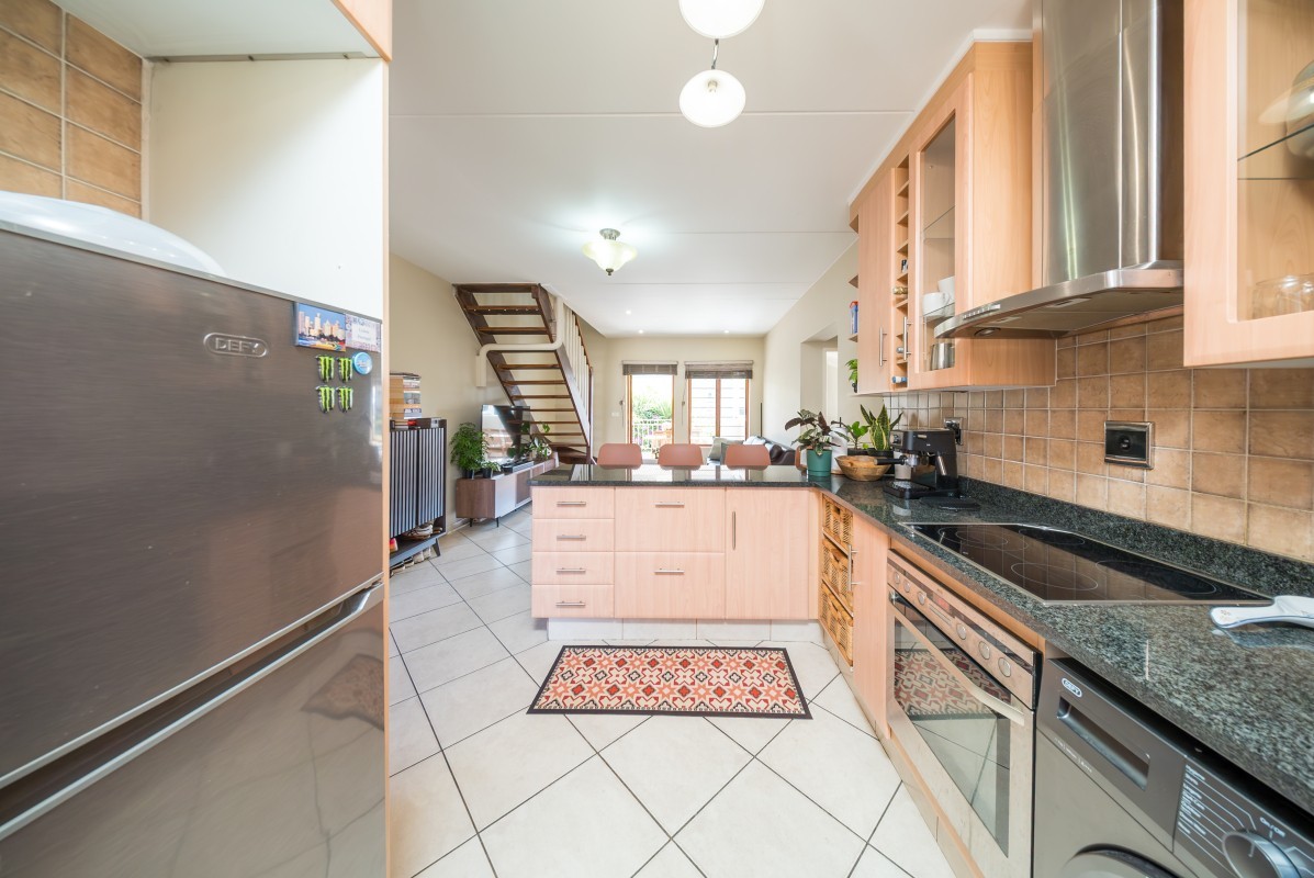 Townhouse for sale in Bedfordview, 140 m²