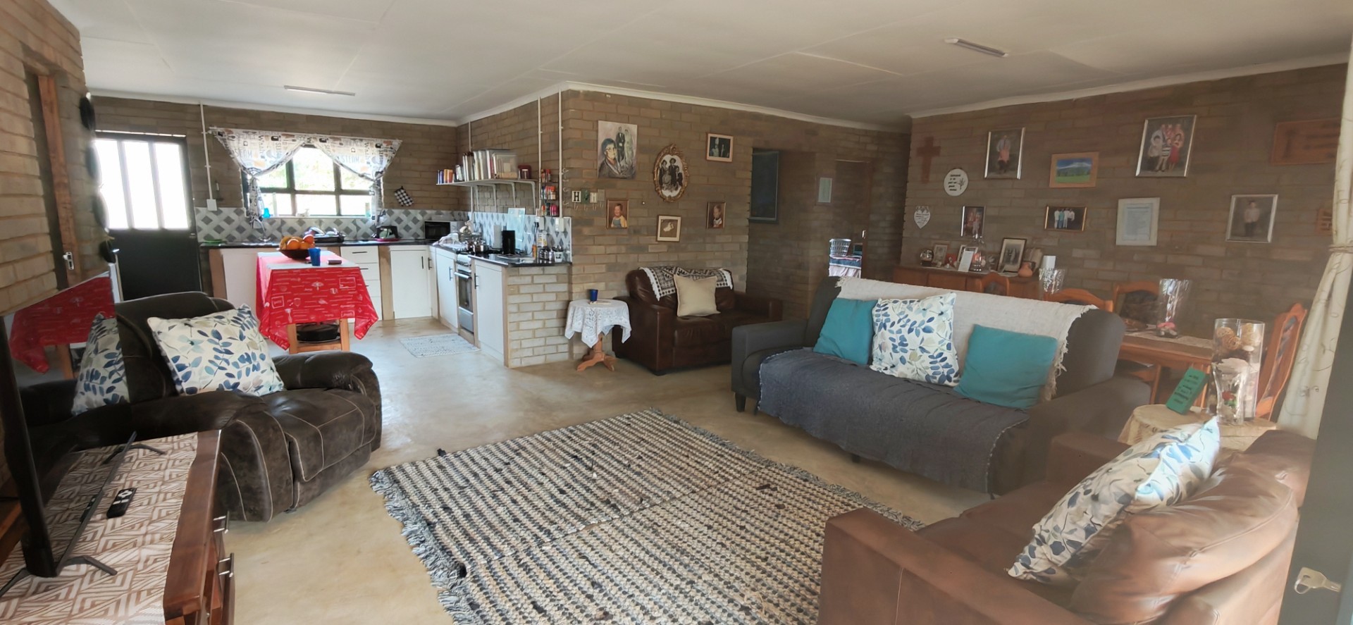 House for sale in Palm Beach, Port Edward, KwaZulu Natal, 320 m²