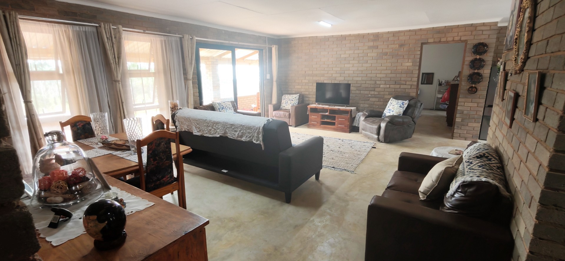 House for sale in Palm Beach, Port Edward, KwaZulu Natal, 320 m²