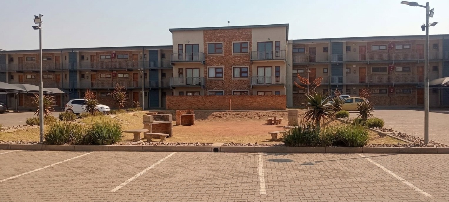 Apartment To Rent in Cloverdene, Benoni
