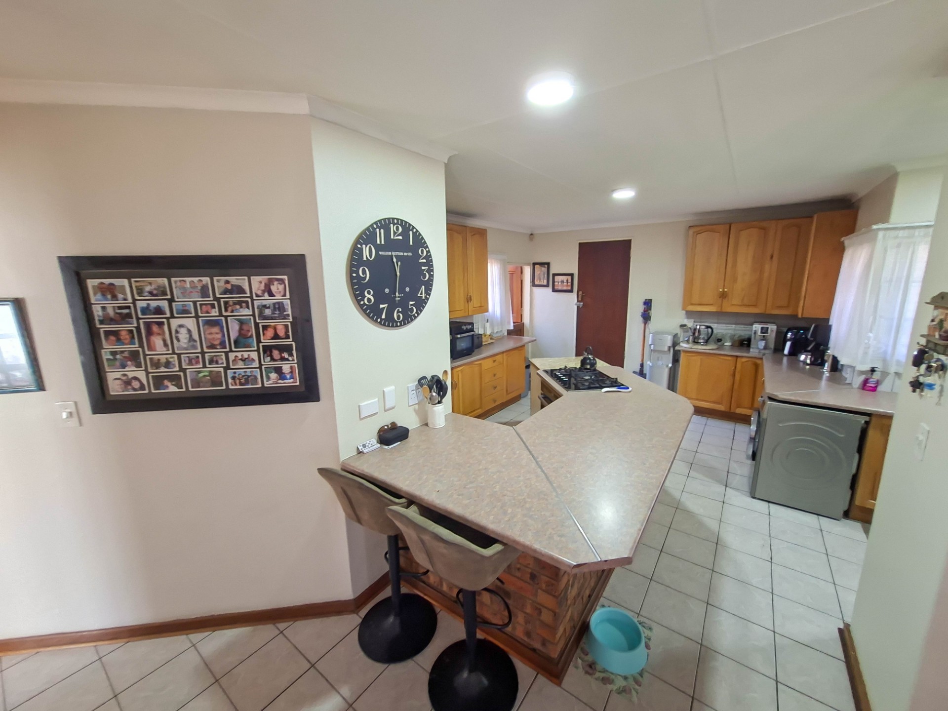 Townhouse For Sale in Hennopspark, Centurion