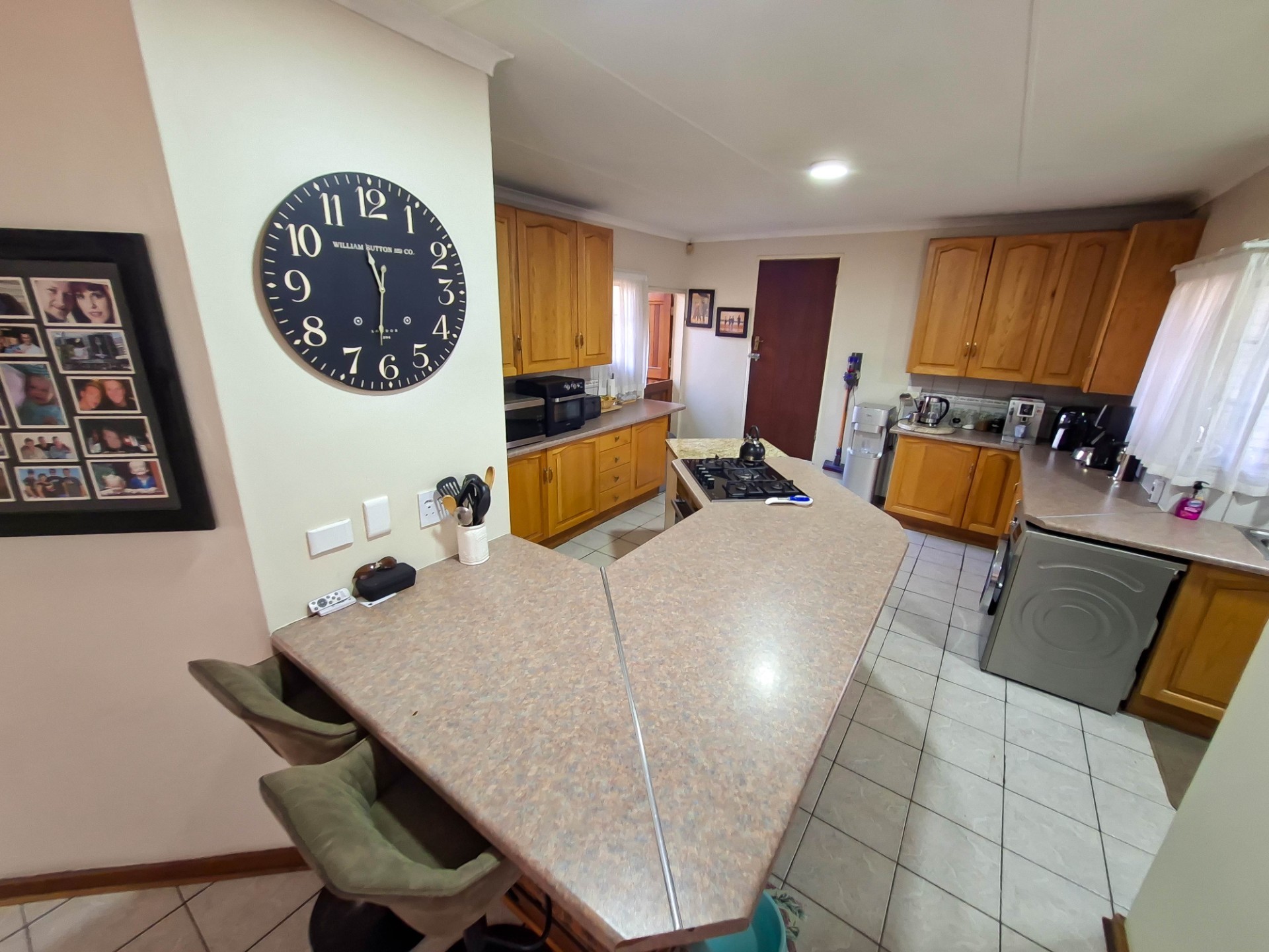 Townhouse For Sale in Hennopspark, Centurion