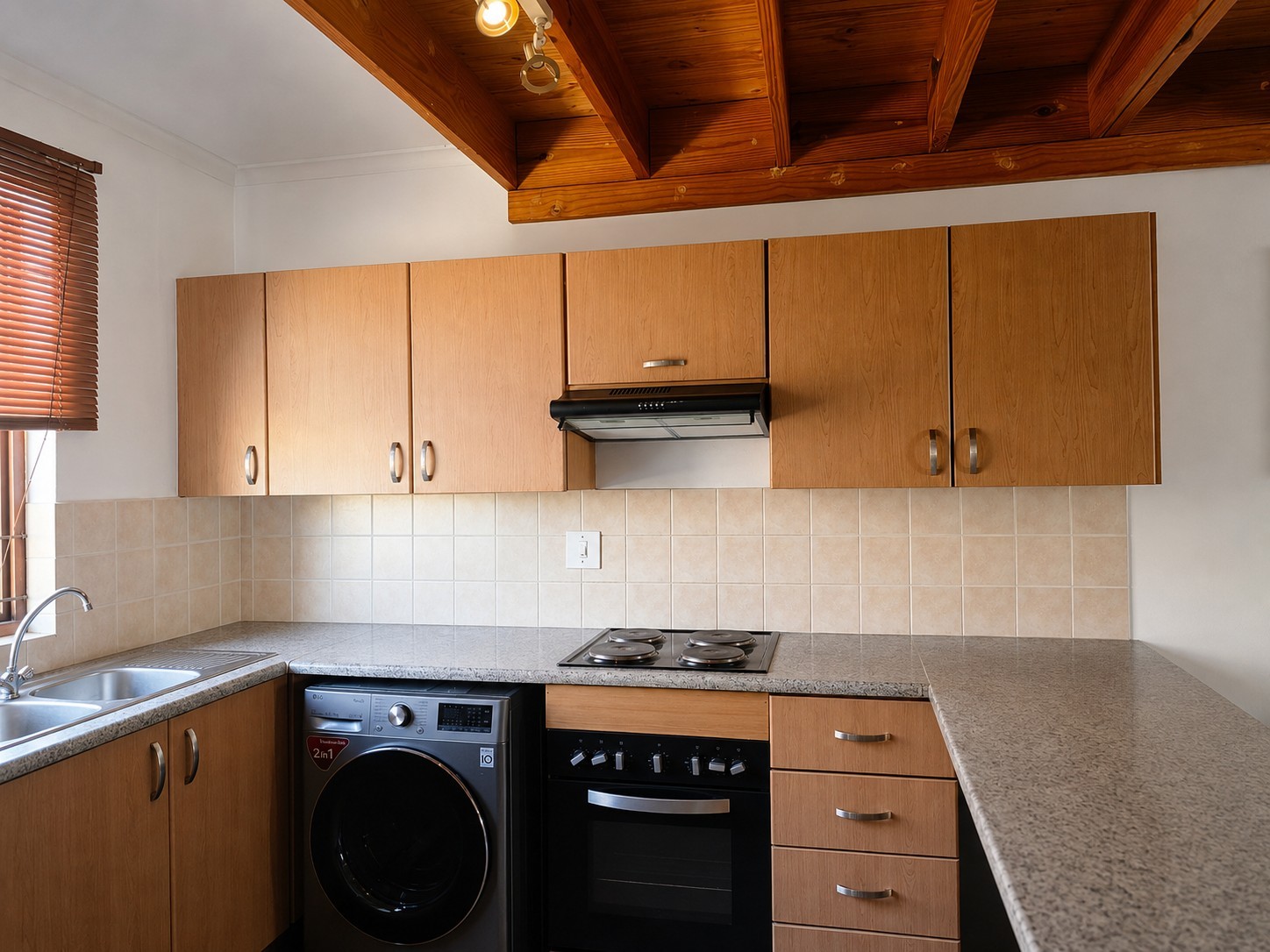 Townhouse For Sale in Halfway Gardens, Midrand