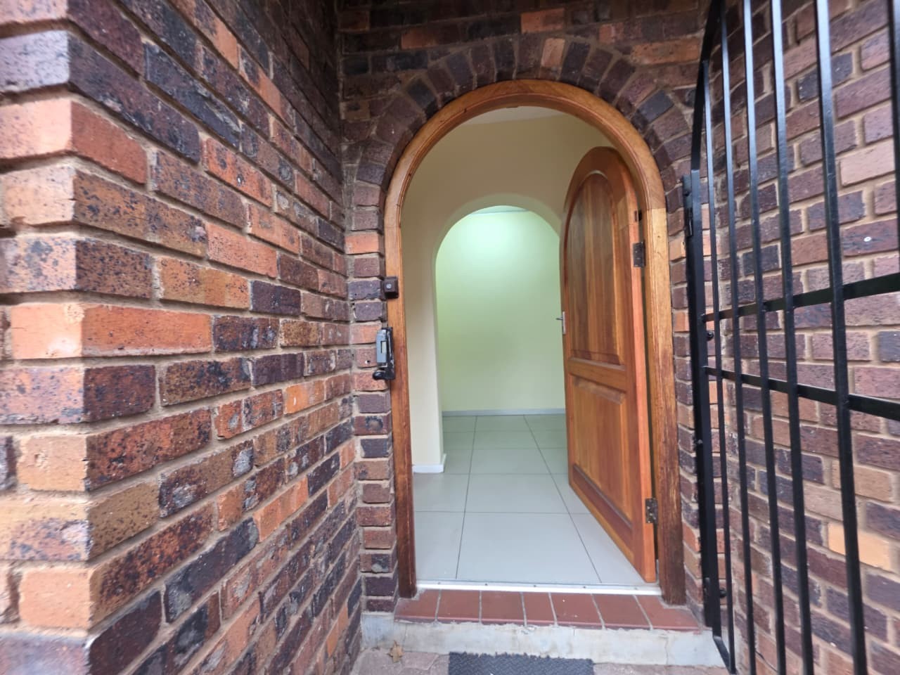 Commercial Property for rent in Randpark Ridge, Randburg, 173 m²