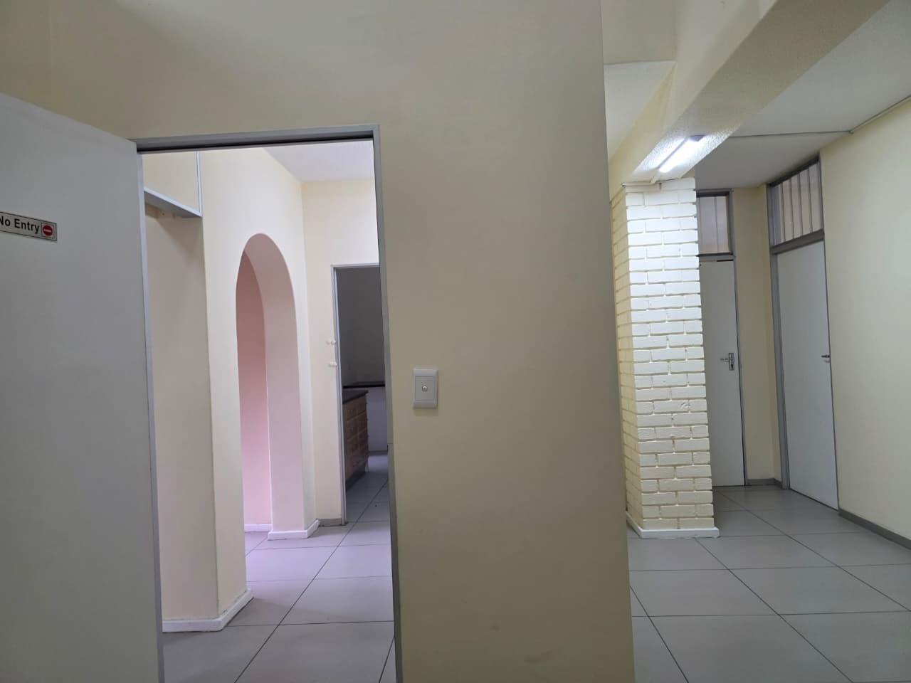 Commercial Property for rent in Randpark Ridge, Randburg, 173 m²
