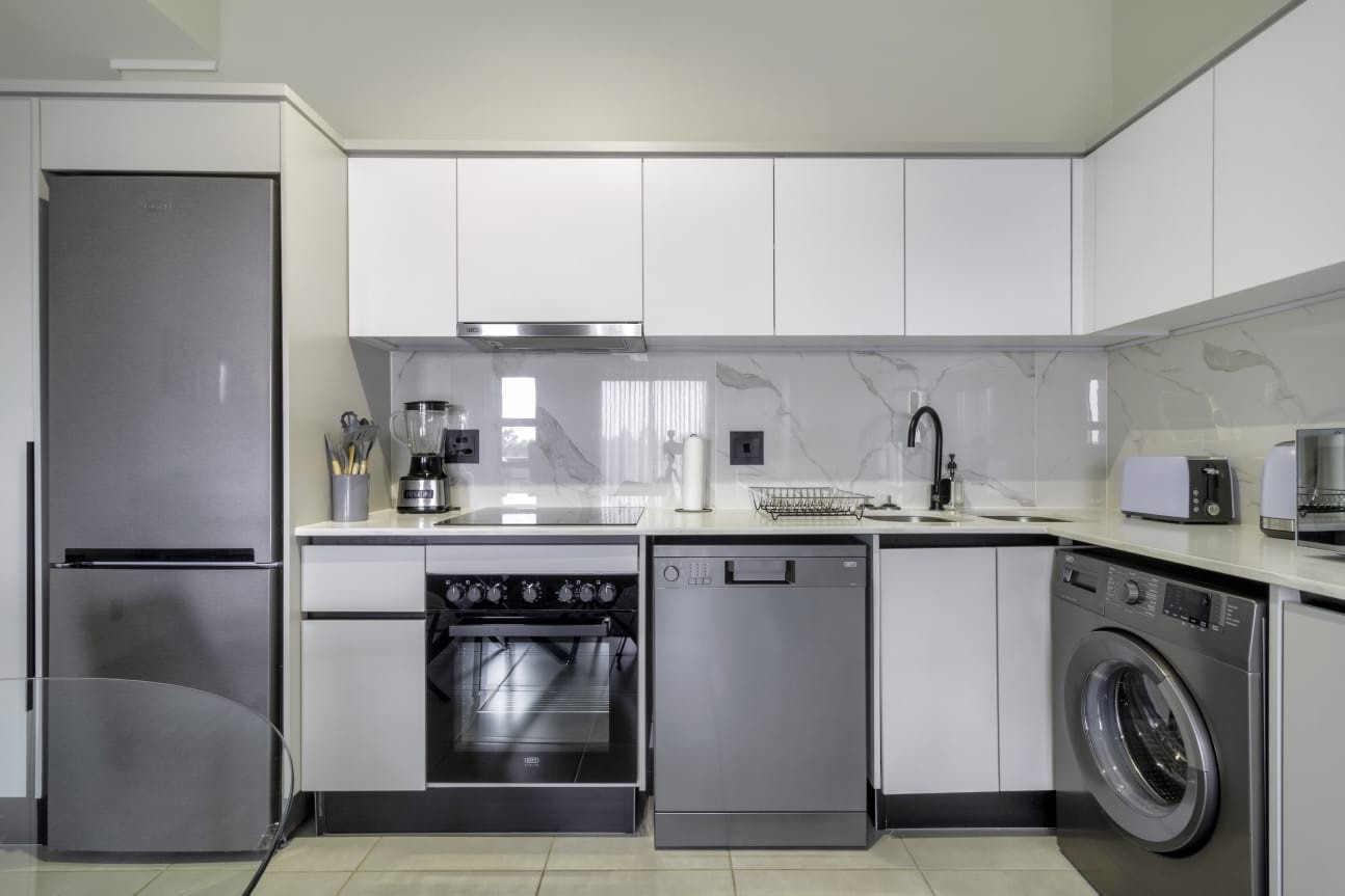 One Bedroom Apartment To Rent in Waterfall, Midrand