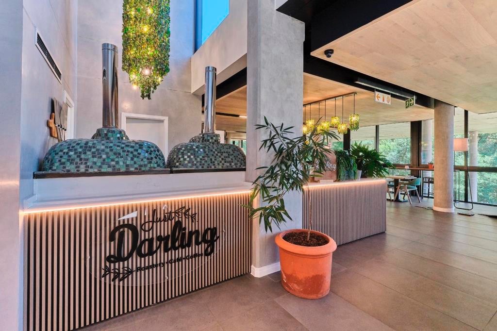 Apartment To Rent in Hyde Park, Sandton