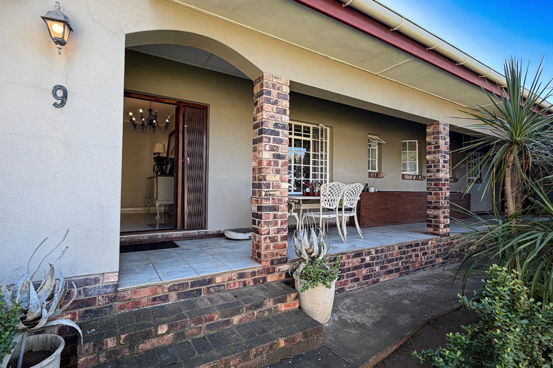 Stunning Home in One of Vanes Estate's Most Desirable Streets | Listed by Danté Koen, eXp Realty
