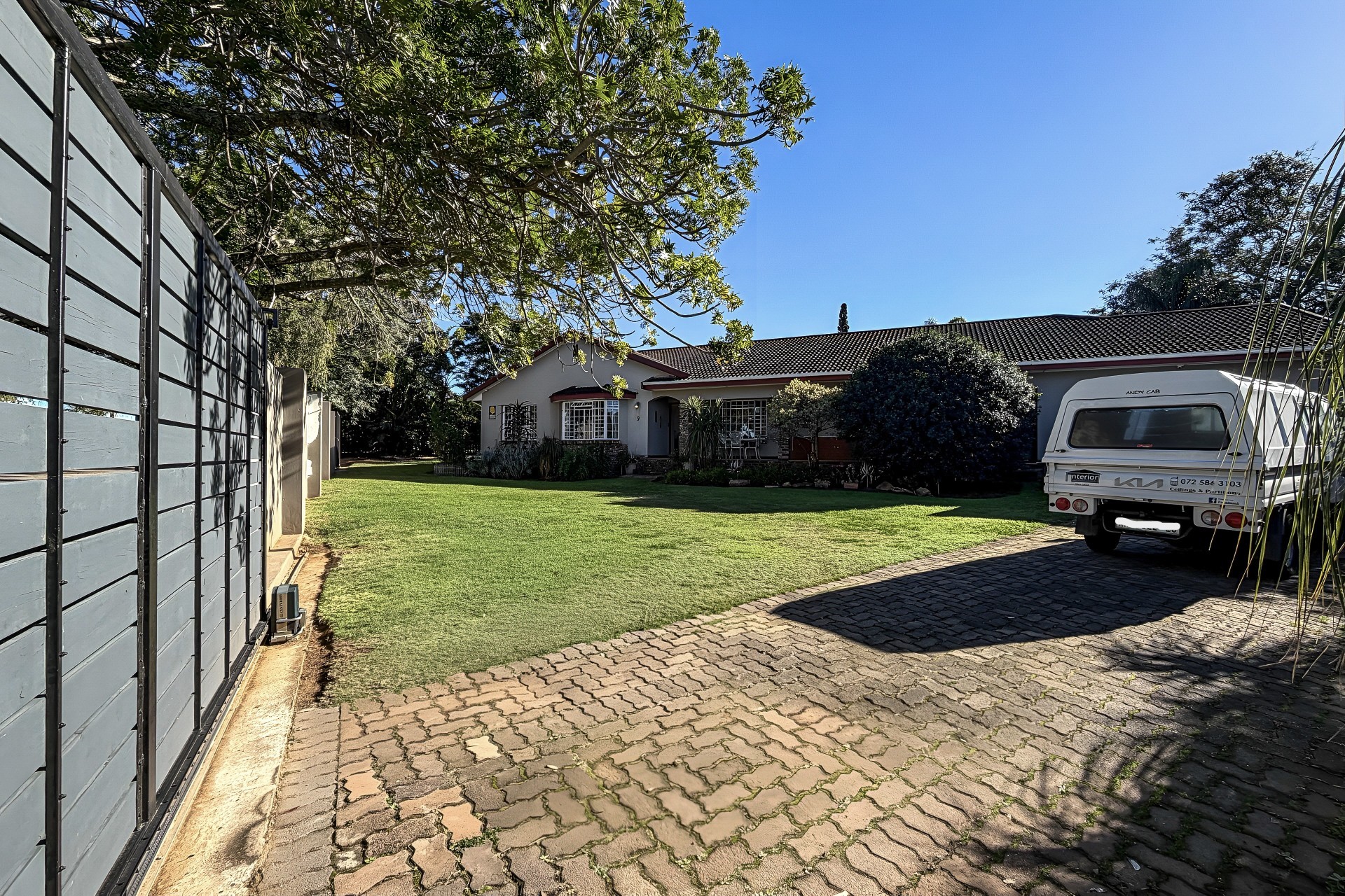 Stunning Home in One of Vanes Estate's Most Desirable Streets | Listed by Danté Koen, eXp Realty