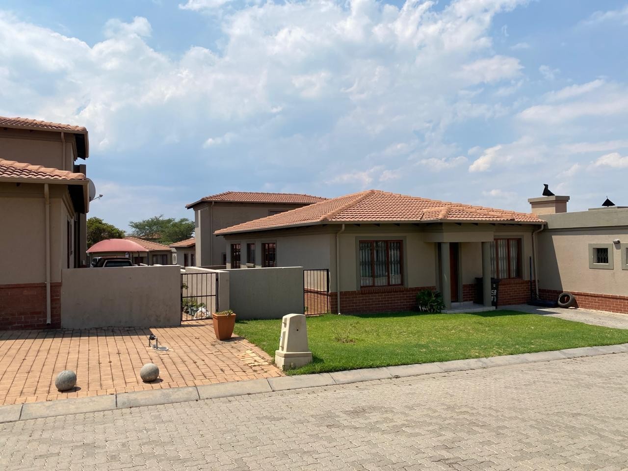 House To Rent in Noordwyk, Midrand