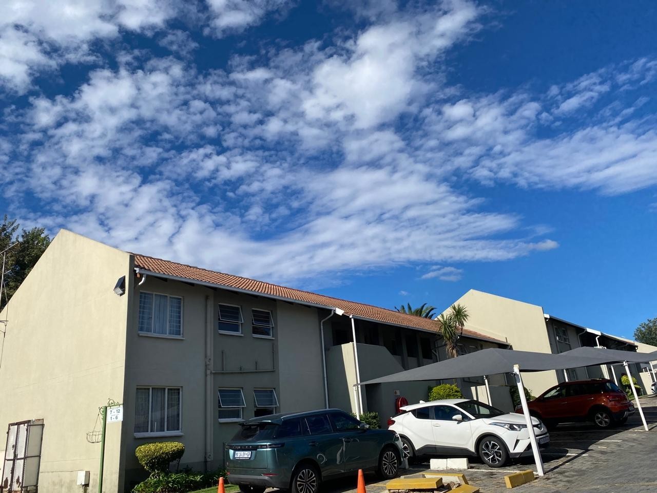 Apartment To Rent in Vorna Valley, Midrand