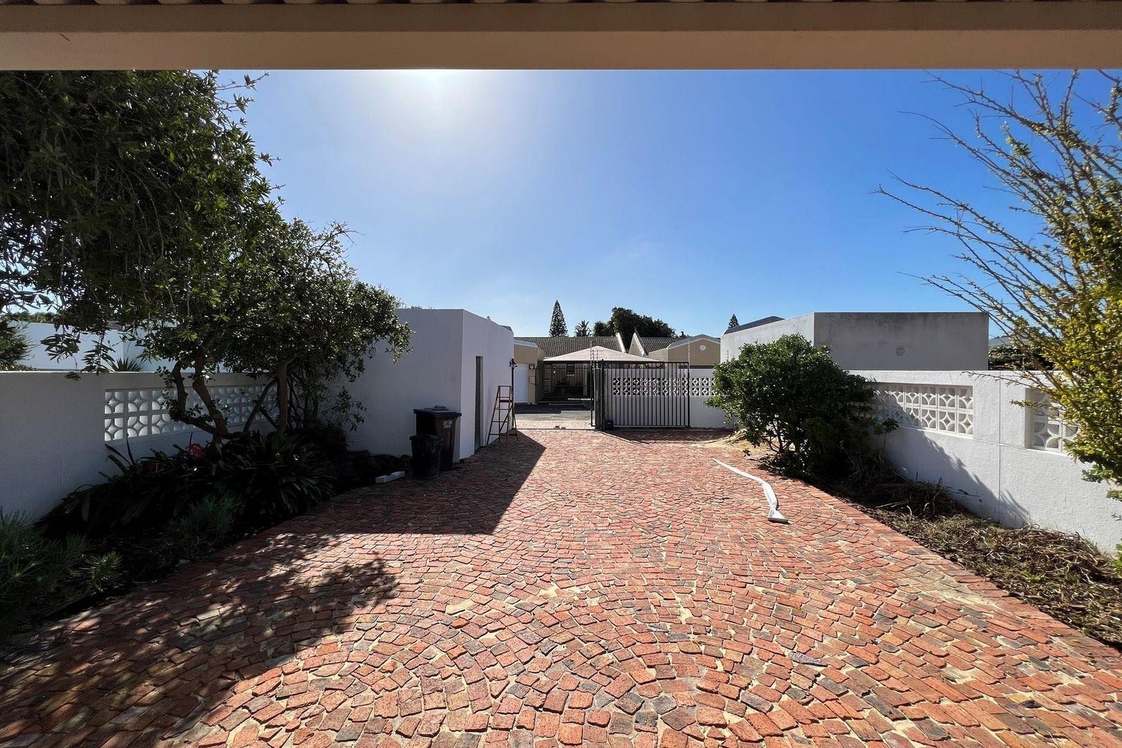 House To Rent in Flamingo Vlei, Blouberg