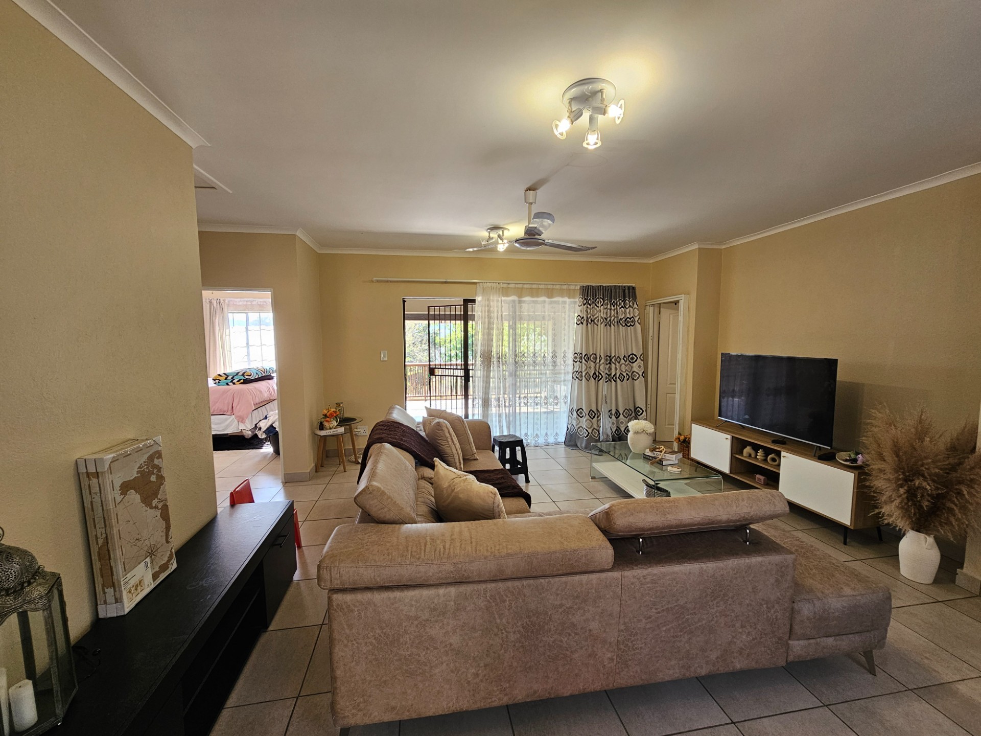 House To Rent in White River Estates, White River