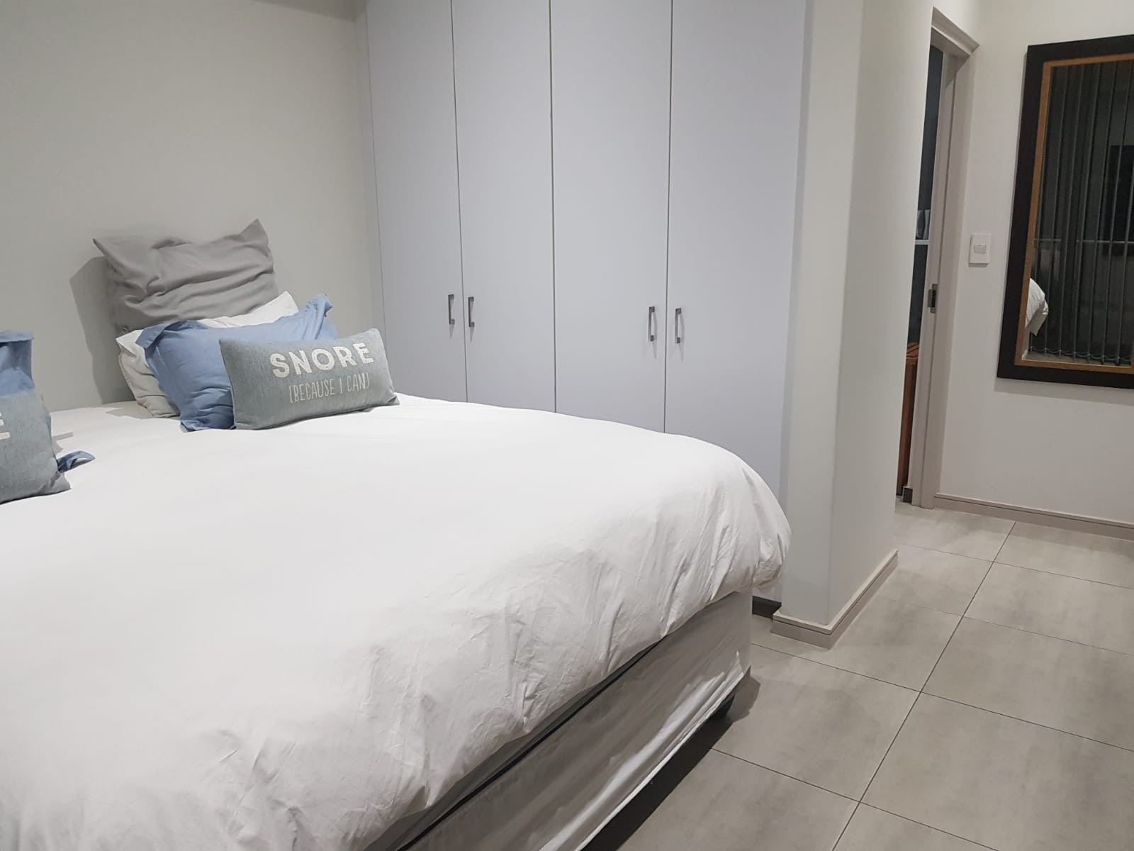 Modern 2 Bedroom, 2 Bathroom Apartment To Let in Bedfordview