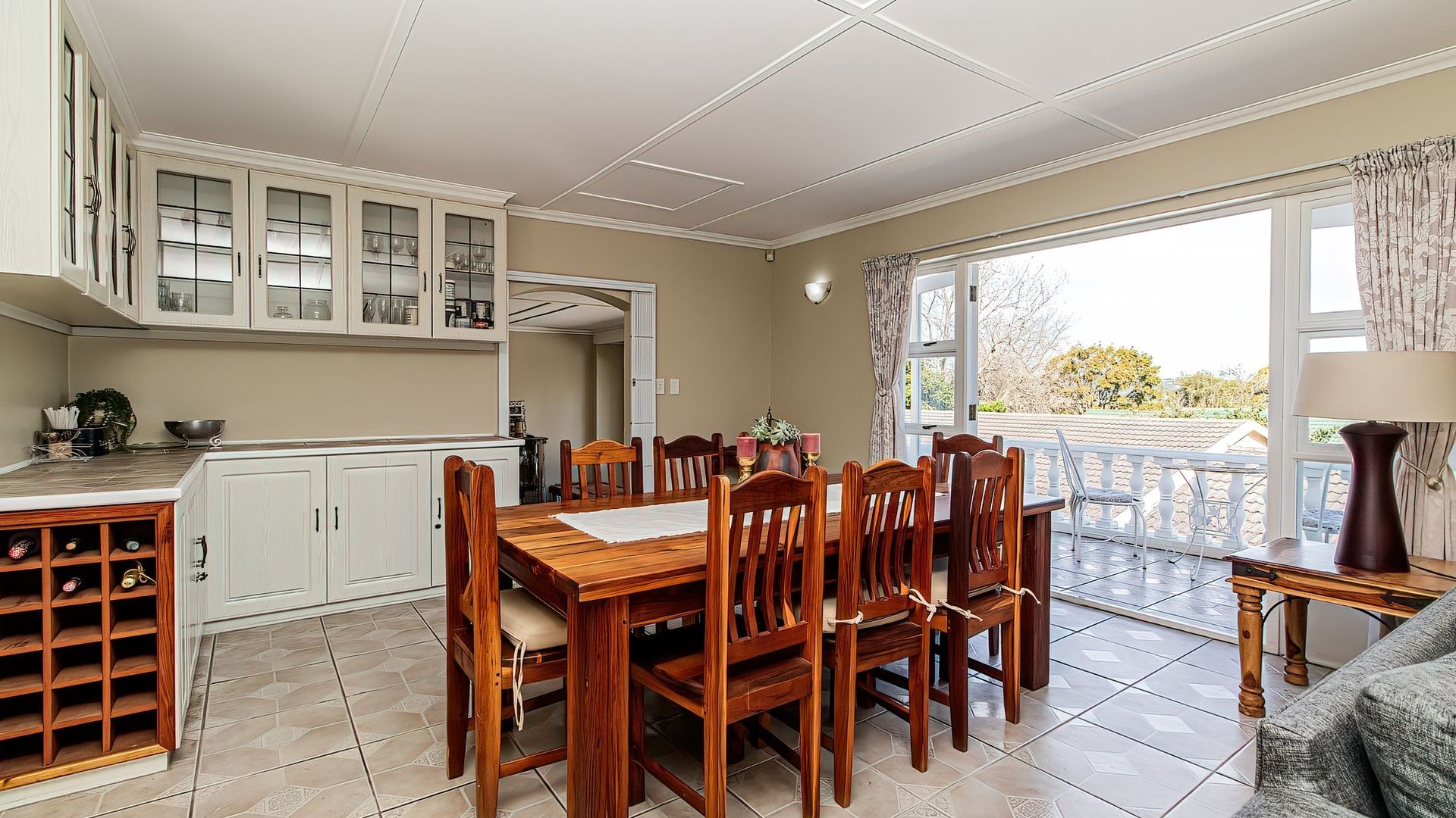 House for sale in Costa Sarda, Knysna, 303 m²