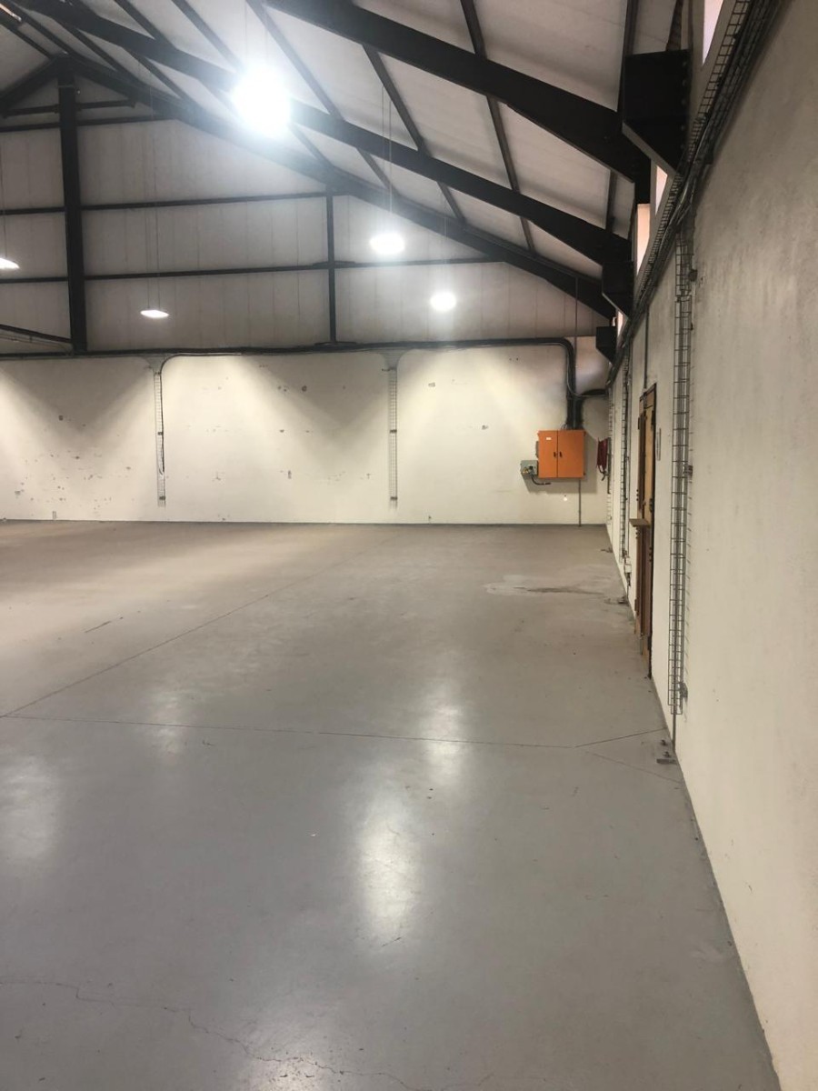 Industrial Workshop To Let